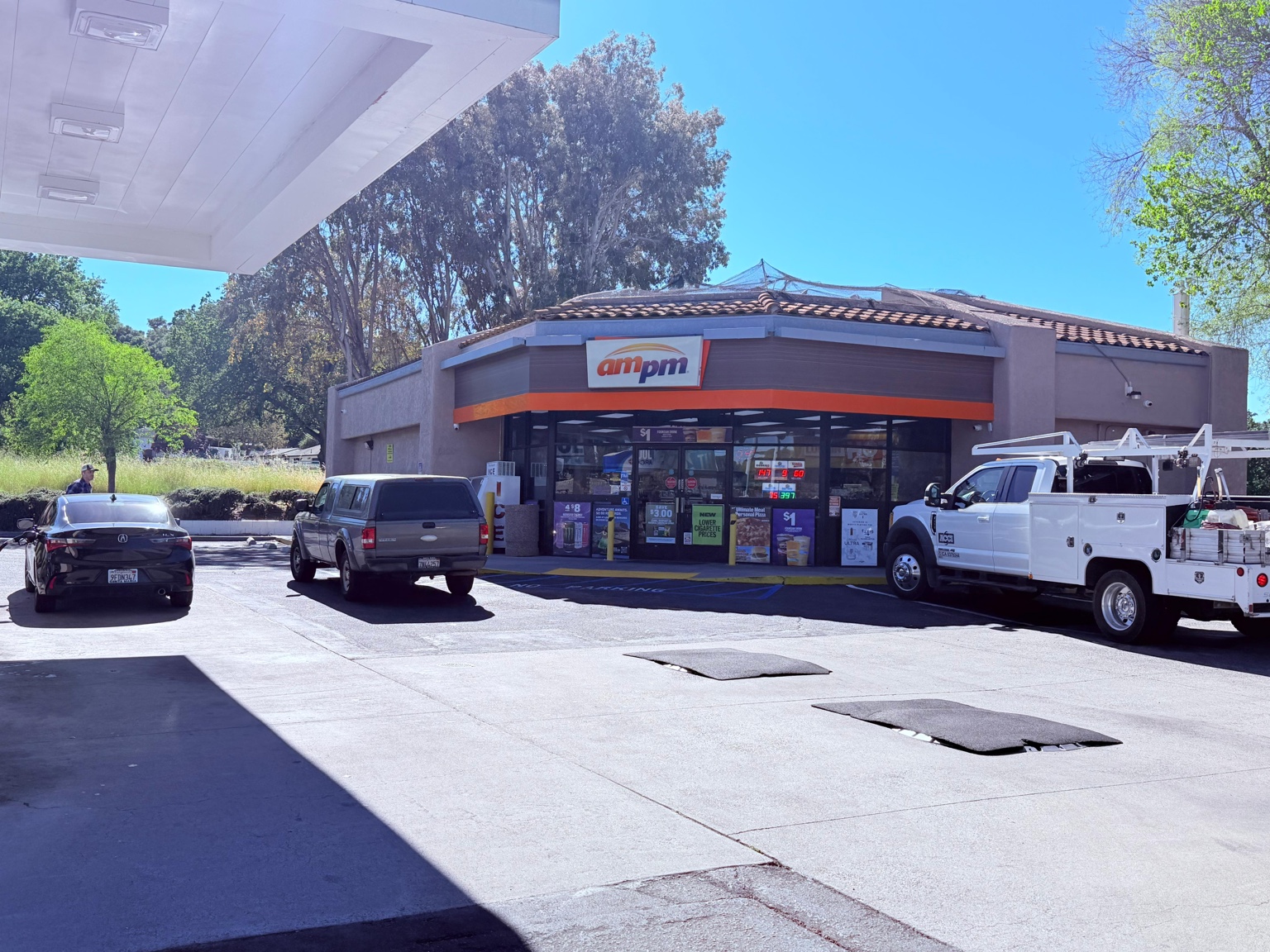 Atascadero ampm storefront at 6100 San Anselmo Road